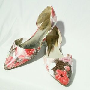 Marbella "Maggie" flats size 7.5, floral